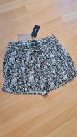 Neu m Etikett Vero Moda Shorts M 38 Schwarz weiß kurze Hose Top Bayern - Baiersdorf Vorschau