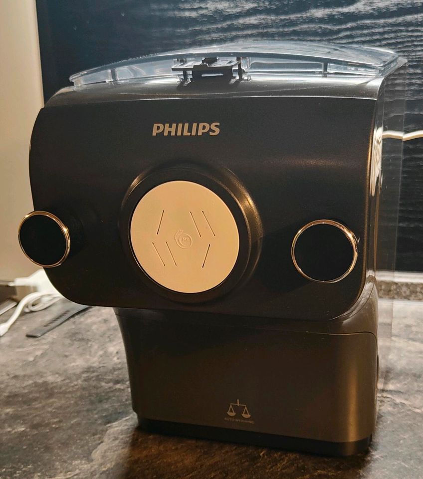 Philips Pasta Maker Nudelmaschine HR 2382/15 in Furth