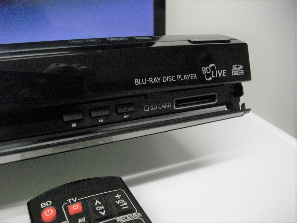 Panasonic Blu Ray Player DMP-BD 35 in Tangstedt 