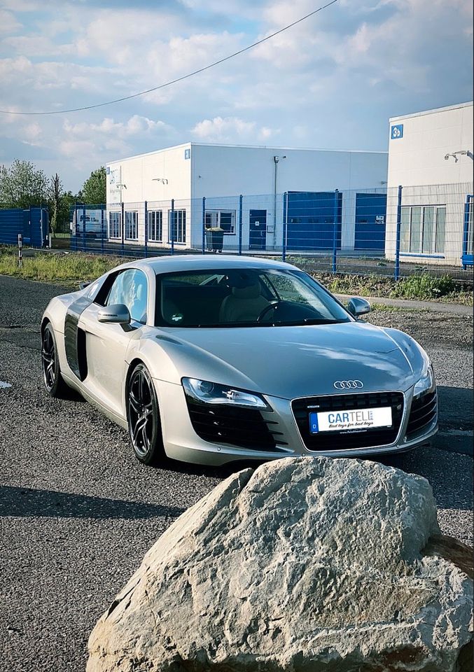 Sportwagen Audi R8 V8 Köln mieten Autovermietung in Köln