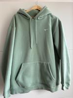 Nike Pullover Grün, fällt wie L aus Niedersachsen - Friesoythe Vorschau