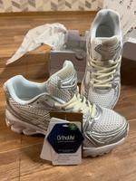 Neue Asics Schuhe Saarland - Schmelz Vorschau
