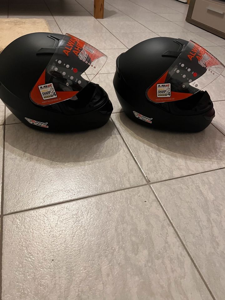 Neue Helme,Marke LS2 in Neu Ulm