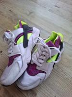 Nike Air Huarache in Gr. 40 Sachsen - Neustadt Vorschau