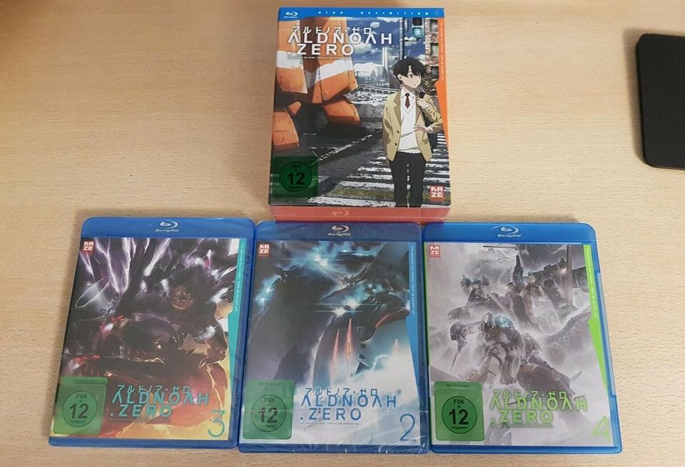 Aldnoah.Zero Volume 1-4 + Sammelschuber Komplettbundle Anime in Stuttgart