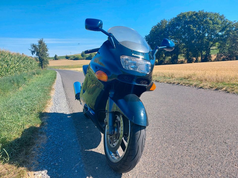 Kawasaki ZZR 1100 oldscool Powerbike in Großostheim