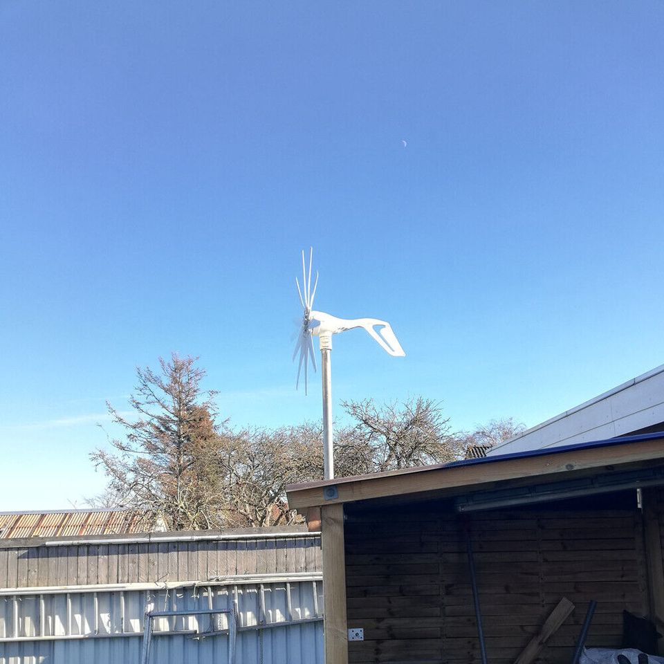 24V Windkraftanlage Windturbine Windgenerator Windrad MPPT Lade in Hessen -  Weilburg