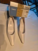 Gabor - weiße Lederpumps in Gr. 2 1/2 Hessen - Niedernhausen Vorschau