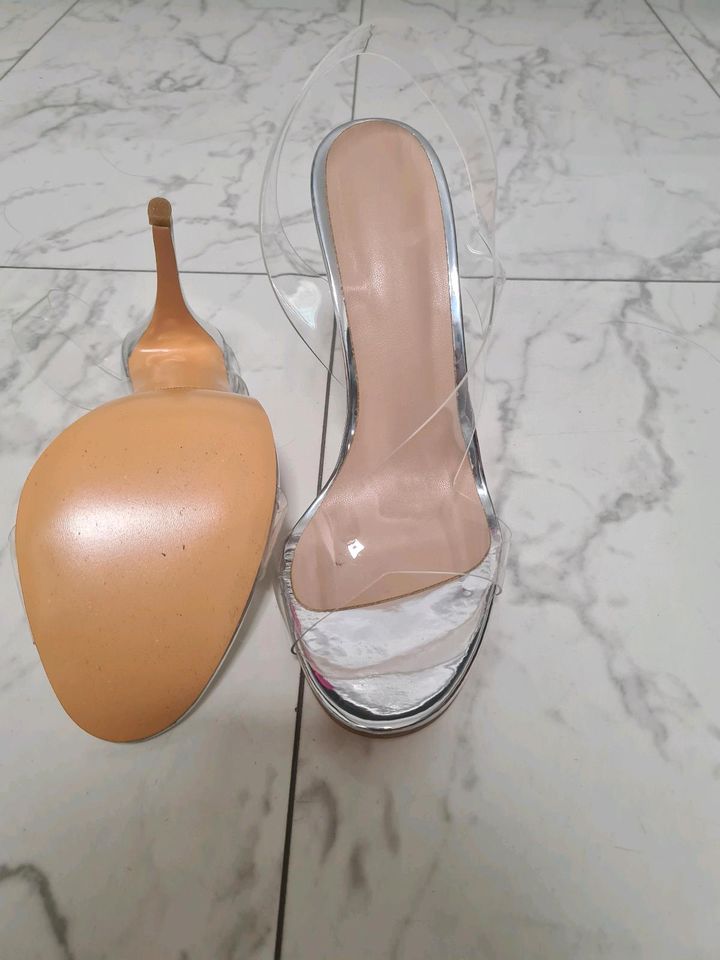 Transparente high heels in / sandale in gr. 38 in Gelsenkirchen