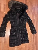 Daunen - Winterjacke von MEXX | Schwarz mit Fellkapuze | Gr. 38 Sachsen-Anhalt - Magdeburg Vorschau