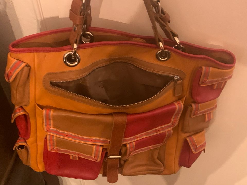 Ledertasche viele Taschen Mara:co camel rot in Köln