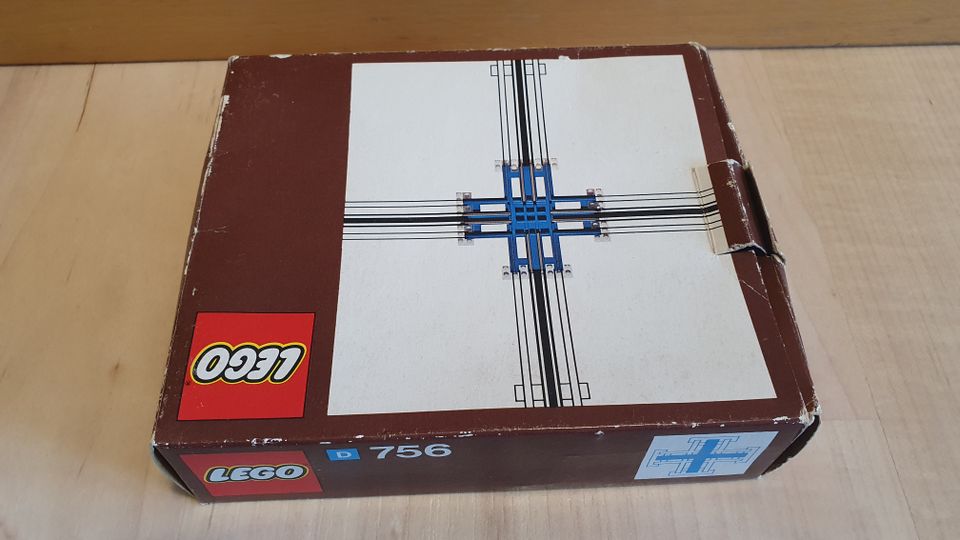 Lego Eisenbahn - 756 - 12V - 2 Kreuzungen mit Schachtel in München