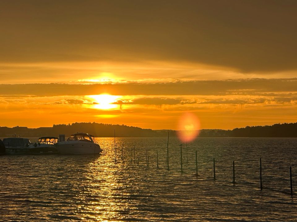 Hausboot Wochenende für 2 bis 6 Personen im Sommer in Waren (Müritz)