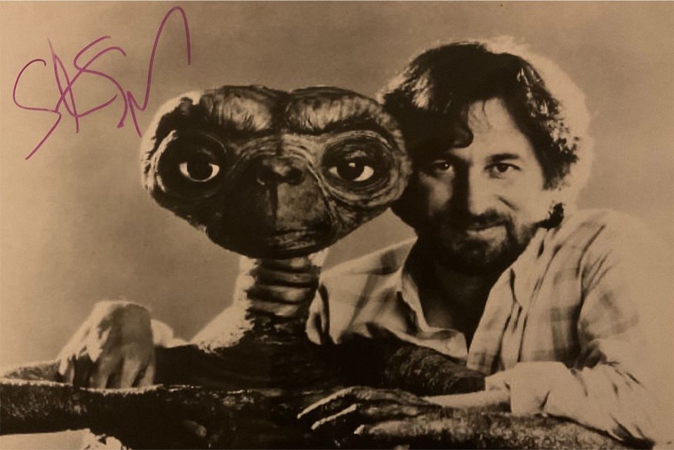 Steven Spielberg - Original Autogramm „E.T.“ - Berlinale 2023 in Krefeld