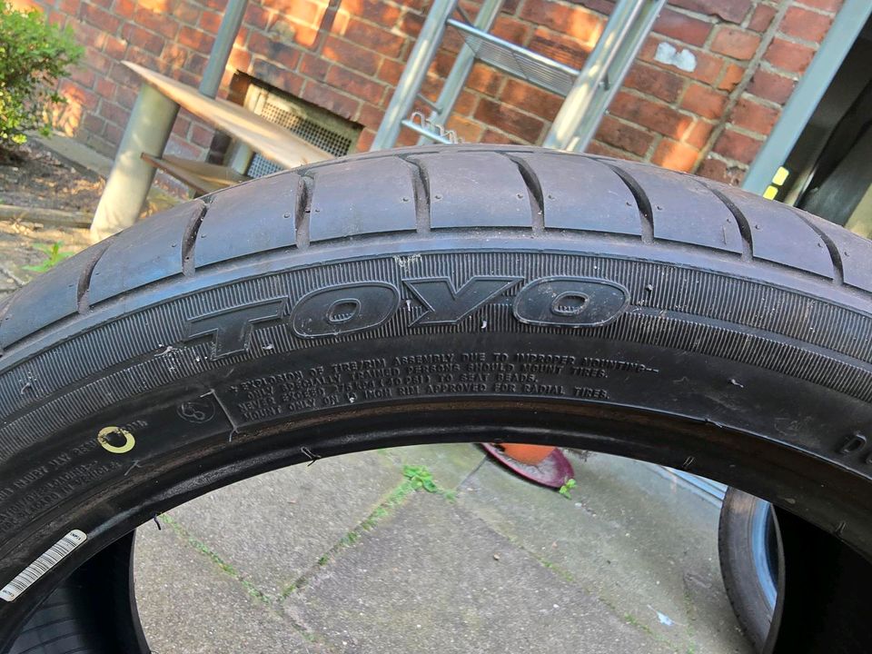 4 Bridgestone Sommerreifen 215/45 R18 in Hamburg