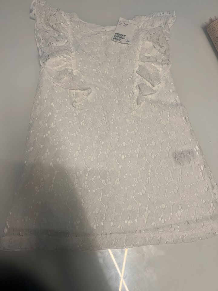 Spitzen Kleid gr. 98/104 neu mit Etikett weiß Mädchen in Bad Emstal