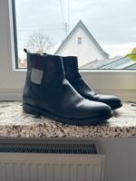 Tommy Hilfiger Chelsea Stiefeletten 40 schwarz echtes Leder Nordrhein-Westfalen - Troisdorf Vorschau