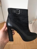 Hammer High Heel Stiefel Boots Gr. 38 wie neu UTERQUE Designer Baden-Württemberg - Marbach am Neckar Vorschau