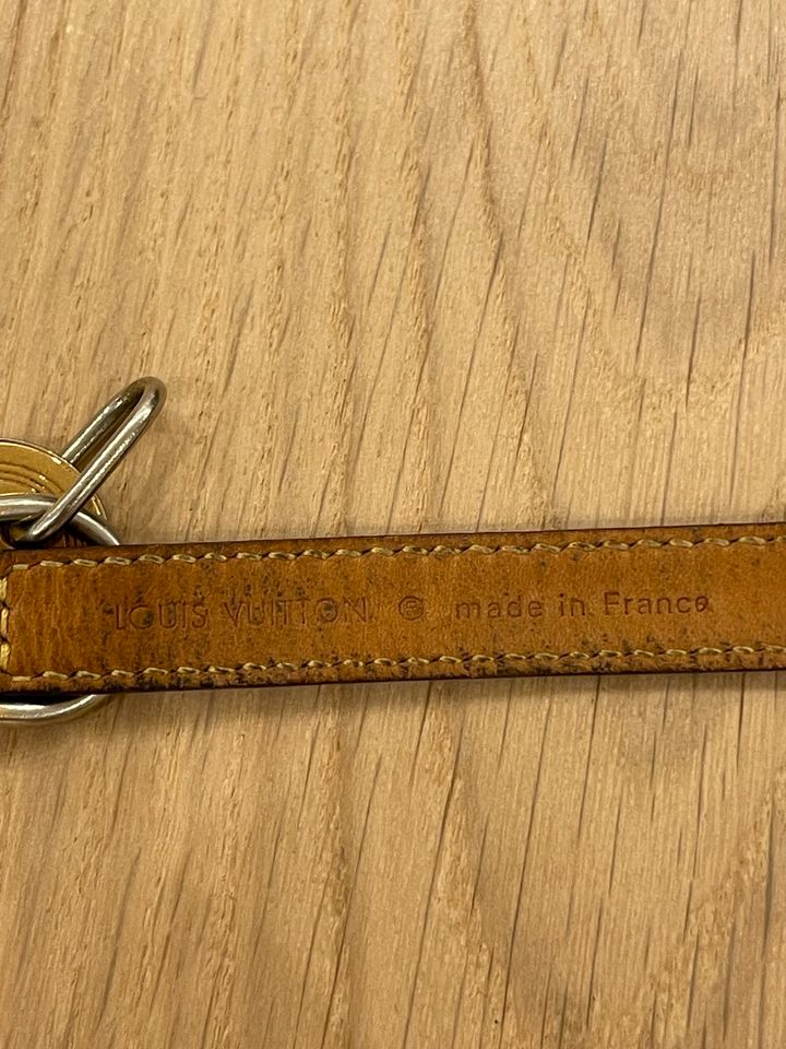 Louis Vuitton Hundehalsband in 76456 Kuppenheim für 239,00 € zum Verkauf