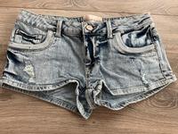 Bershka Denim Hotpants Jeans Größe 36 Baden-Württemberg - Deizisau  Vorschau