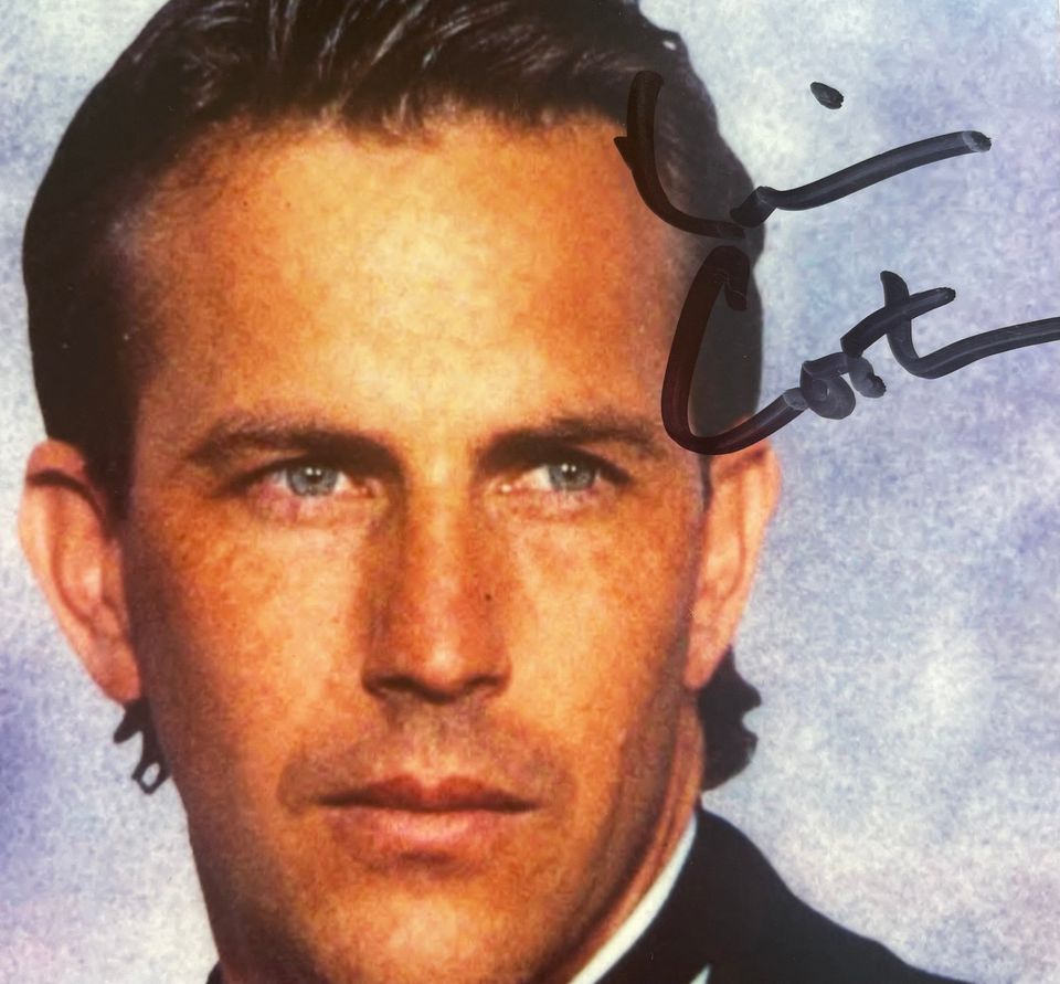 Kevin Costner signed Autogramm 10x10 Foto original signiert in Hannover