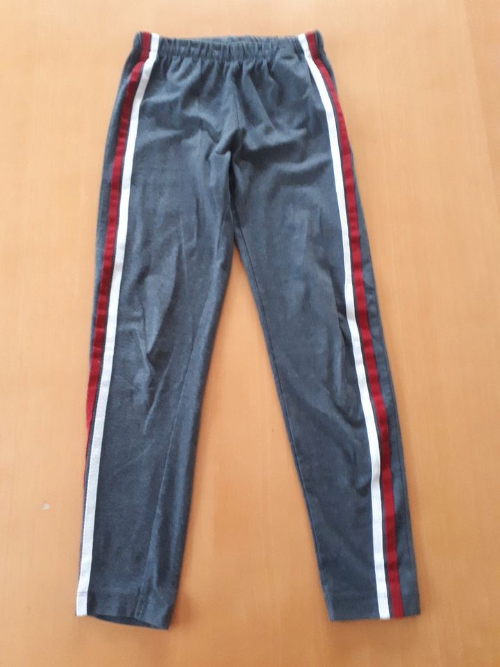 Leggings, grau, mit Streifen, Mädchen, Gr. 140/146, Bonprix in Bornheim