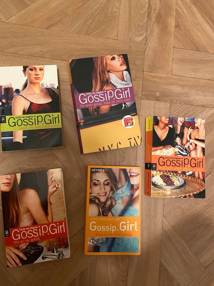 Gossip Girl 1,2,4,5 in Hannover
