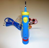 Braun Kinderzahnbürste elektrisch Micky Mause Typ 4733 Hessen - Neuhof Vorschau