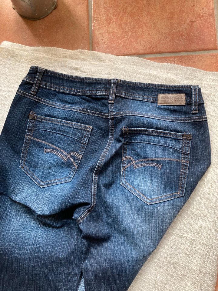 Cecil Jeans wie neu in Biedenkopf