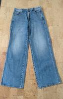 Stradevarius Jeans Damen Gr. 36 straight fit Hamburg-Nord - Hamburg Langenhorn Vorschau