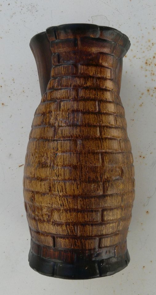 Vase braun mit Verzierung vermutlich Ton in Stuttgart