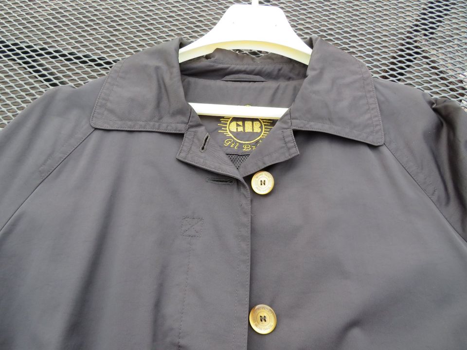 klassischer Tranchcoat* schwarz**Gr. 44* Gil Bret* in Greven