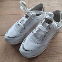 Sneaker von Cafenoir | Größe 41 Hessen - Seligenstadt Vorschau
