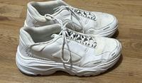 Zara Sportschuhe gr. 41 weiß gebraucht Hessen - Offenbach Vorschau