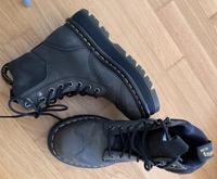 8-Eye Boots Stiefel Gr. 37 ZEBZAG Leder Dr. Martens NEU Hessen - Offenbach Vorschau