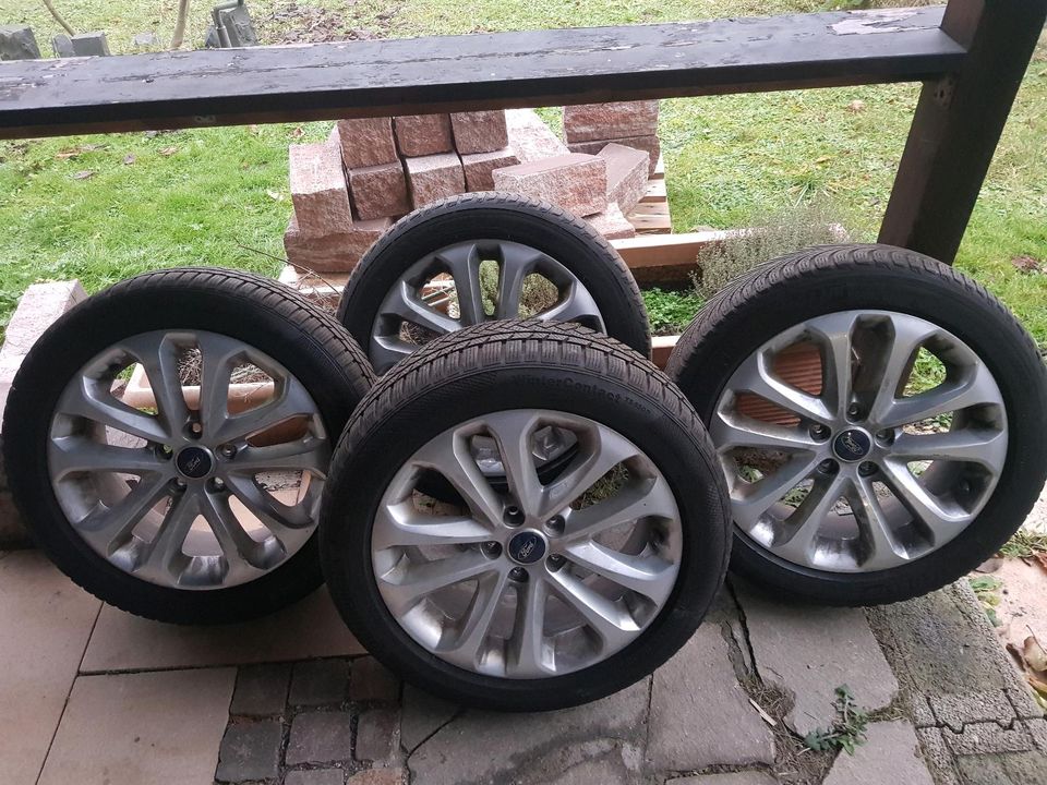 ORIGINAL FORD ALUFELGEN 17 ZOLL  MIT WINTERREIFEN 215/50 R17 in Wiesbaden