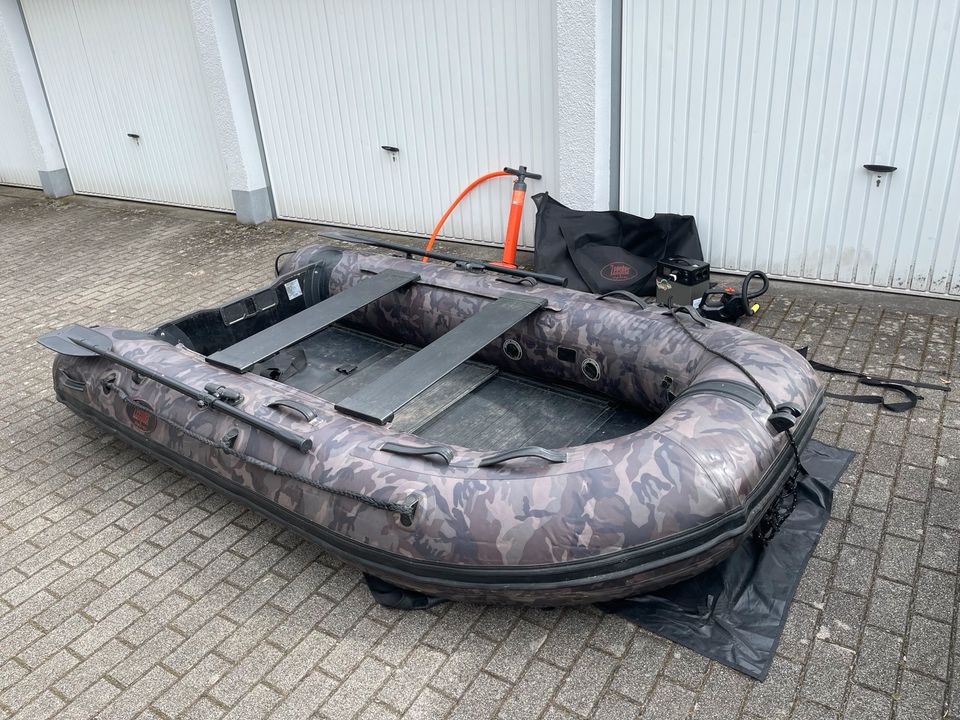 Zeepter Schlauchboot 300 Ultra Camouflage in Kusterdingen