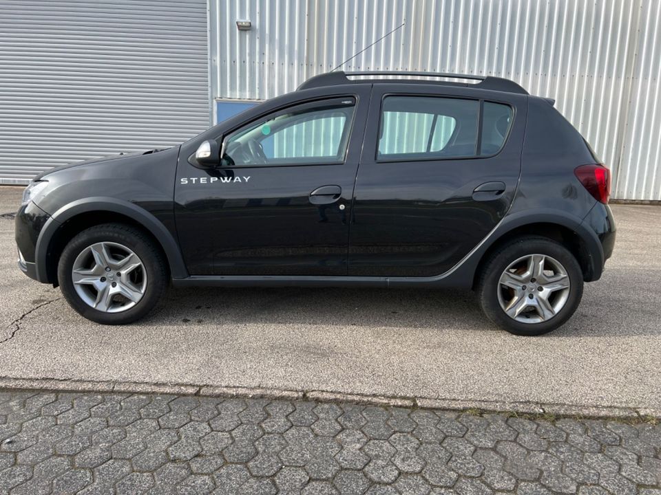 Dacia Sandero II Stepway1.Hand 8 Fach-bereift TÜV NEU in Trier