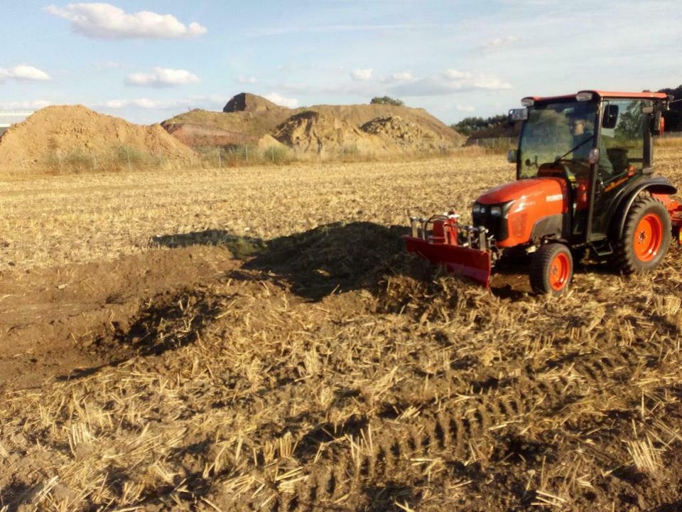 Planierschild für Kleintraktor – KUBOTA JOHN DEERE ISEKI in Nottuln