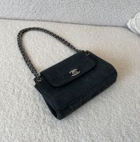 Chanel Mini Flap Bag Travel Line Schwarz Silver Classic Square Hessen - Marburg Vorschau