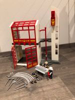 Feuerwehrstation von Playmobil mit Alarm inkl. allem Zubehör Sachsen - Zwoenitz Vorschau