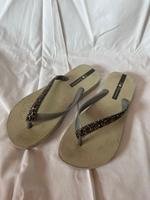 Flip Flops von Ipanema für schlanke Füsse Köln - Ehrenfeld Vorschau
