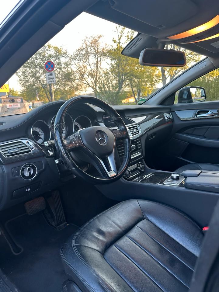 Mercedes Benz CLS 350 Shooting Brake TÜV NEU / Einwandfrei in Wiesbaden