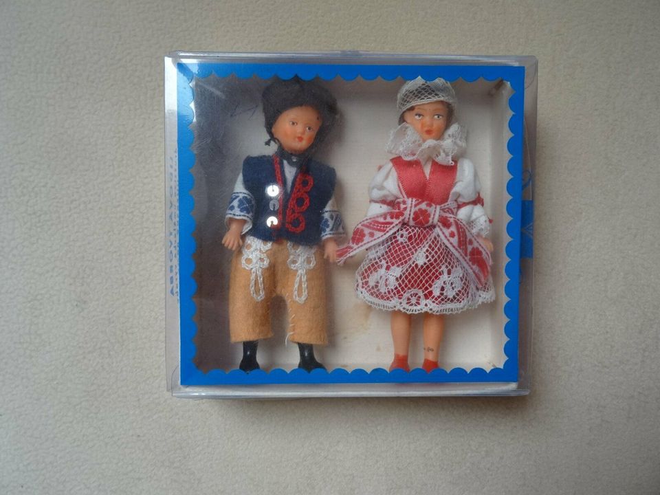 Tschechische Trachtenpuppen-Paar - Vintage in Mespelbrunn
