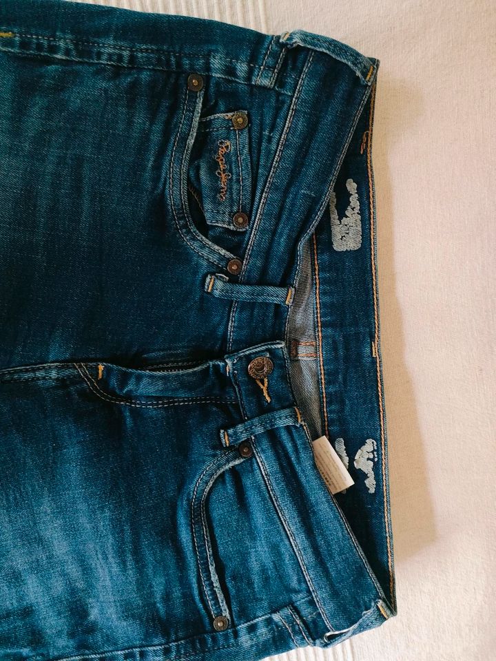 Pepe Jeans dunkelblau 26/ 32 slim in Düsseldorf