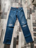 Superdry Jeans Gr.W31 L32 Slim Straight neuwertig Nordrhein-Westfalen - Gladbeck Vorschau