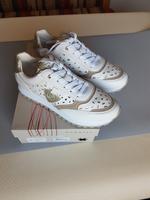 Sneaker Bugatti Siena Gr. 40 weiß NEU OVP Hessen - Hünfelden Vorschau