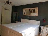 Bett + Bettkasten Massivholz weiß 180x200 OP war 1.200 € EILT Baden-Württemberg - Fellbach Vorschau