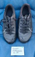 Fussballschuhe/ Stollenschuhe Gr 38 Hessen - Hasselroth Vorschau