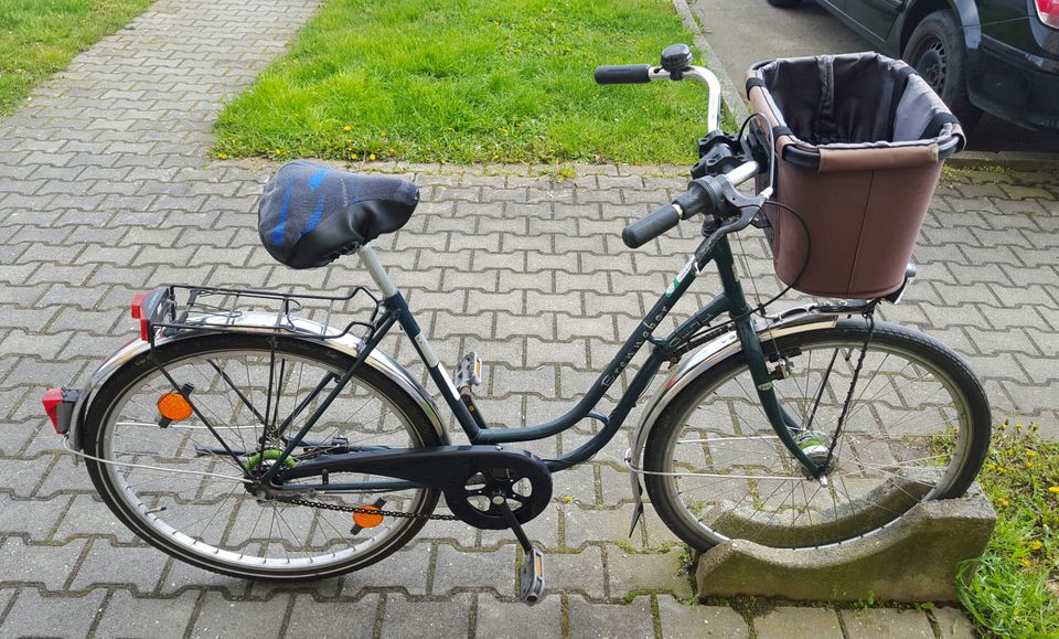 28er Damenfahrrad, 3 Gang Nabenschaltung, Nabendynamo, fahrbereit in Borsdorf